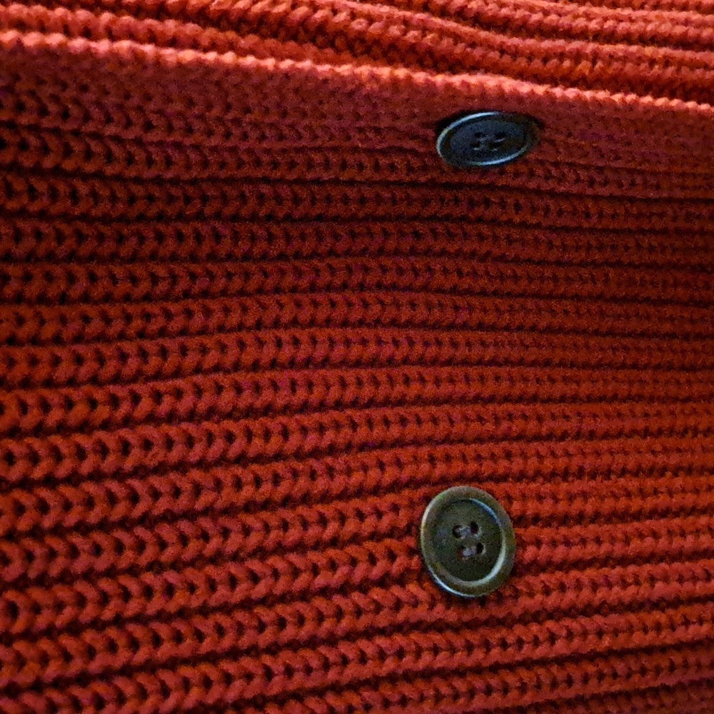 Gently used sweater coat - Picture 5 of 10